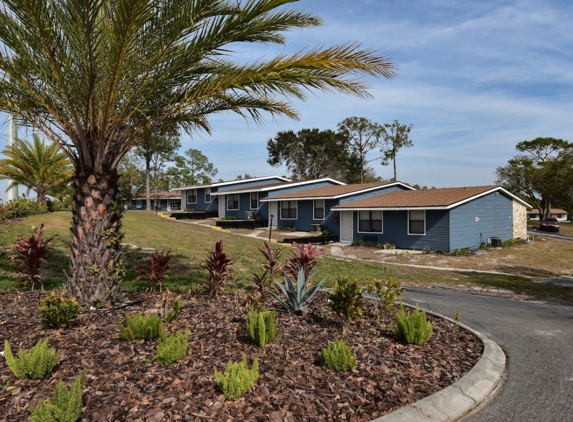 The Sands on Clearlake Apartments - Cocoa, FL