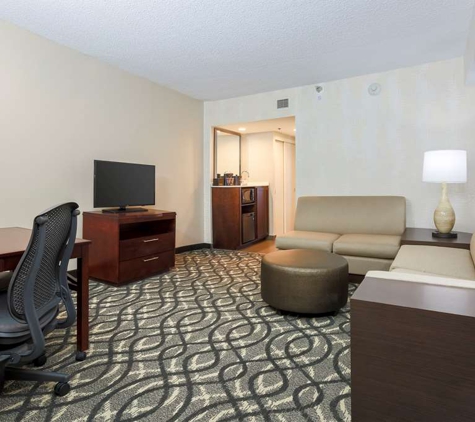 Embassy Suites by Hilton Dallas Love Field - Dallas, TX