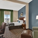 Wingate by Wyndham - Hotels