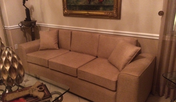 Arol's Style Upholstery Tapiceria - Hialeah, FL