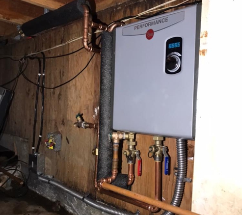 Arreaga Santos Plumbing - San Rafael, CA. electric water heater