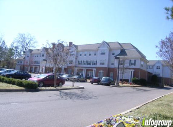 Carriage Court Assisted Living - Memphis, TN