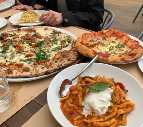 L'Antica Pizzeria Da Michele - Los Angeles, CA