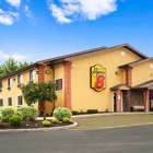 Super 8 by Wyndham Oneida Verona