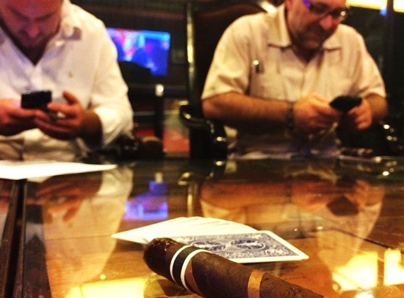 Don Lupe Cigar Lounge - Long Beach, CA