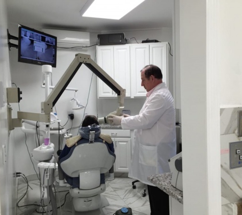 Steven Feinstein, DDS Implant & General Dentistry - Brooklyn, NY