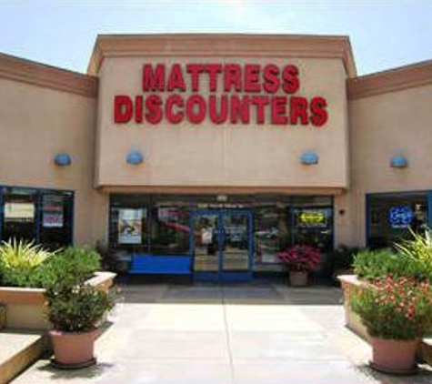 Sleep Train Mattress Center - Salinas, CA