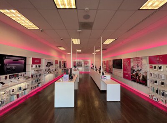 T-Mobile - Moorpark, CA