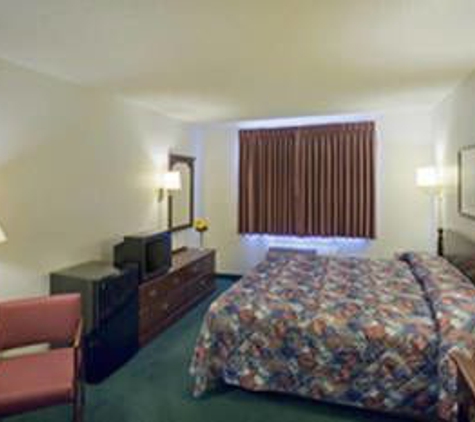 Americas Best Value Inn - Holts Summit, MO