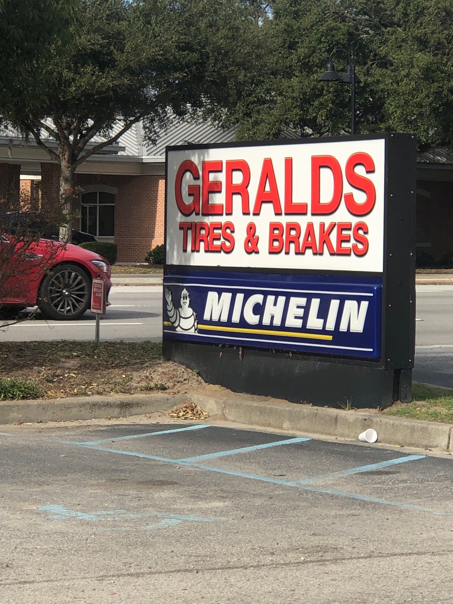 Gerald's Tires & Brakes Mount Pleasant, SC 29464