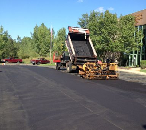 SJ&Jax LLC asphalt & concrete services - Southgate, MI