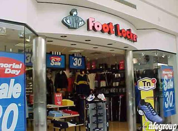 Foot Locker - San Mateo, CA