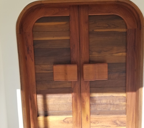 Joe's Custom Wood Finishing - Miami, FL