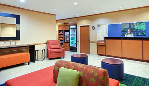 Fairfield Inn & Suites - Temple Terrace, FL