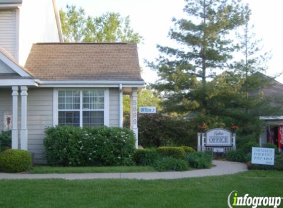 Foxboro Townhomes - West Des Moines, IA