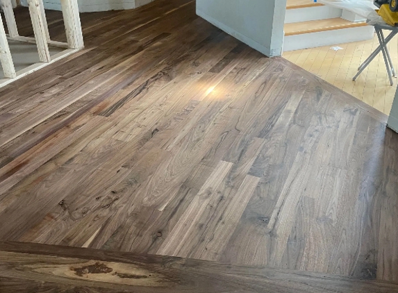 B&B Hardwood Floors Inc. - Walnut Grove, MO