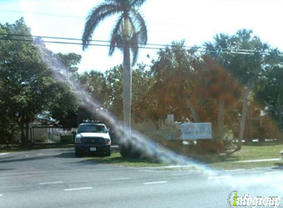 Anna Maria Elementary School - Holmes Beach, FL