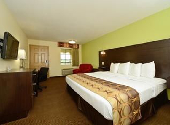 Americas Best Value Inn & Suites Lake Charles at I-210 Exit 11 - Lake Charles, LA