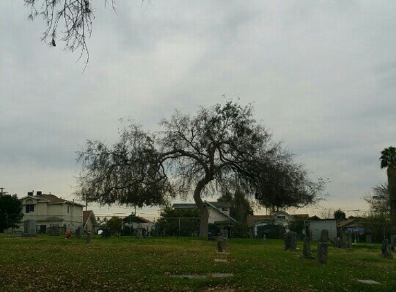 Los Angeles Odd Fellows Cemetery - Los Angeles, CA