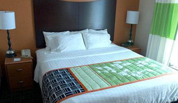 Fairfield Inn & Suites - Beloit, WI