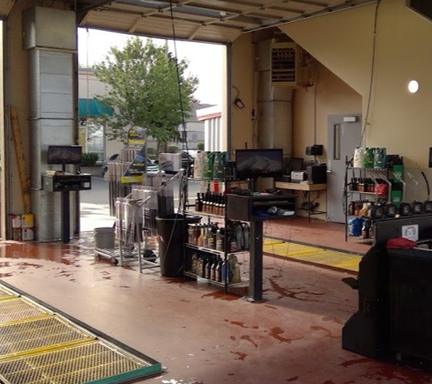 Enterprise Instant Oil Change - West Linn, OR