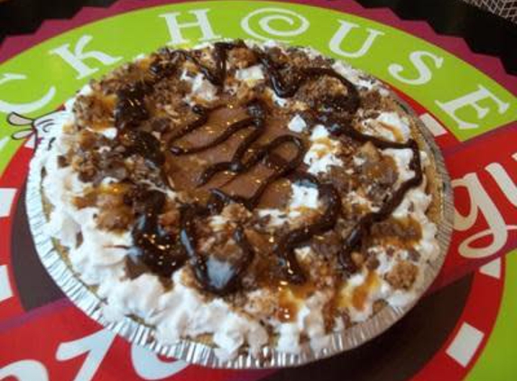 Brick House Frozen Yogurt - Cedar Falls, IA