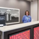 Hampton Inn & Suites Stroud - Hotels