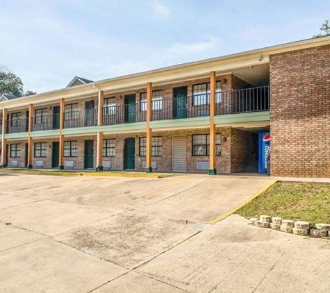 Suburban Extended Stay Hotel - Tallahassee, FL