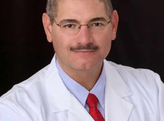 Dr. Sergio Seoane - Lakeland, FL