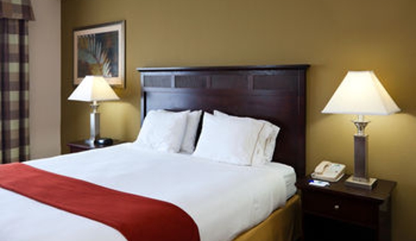 Holiday Inn Express - Gadsden, AL