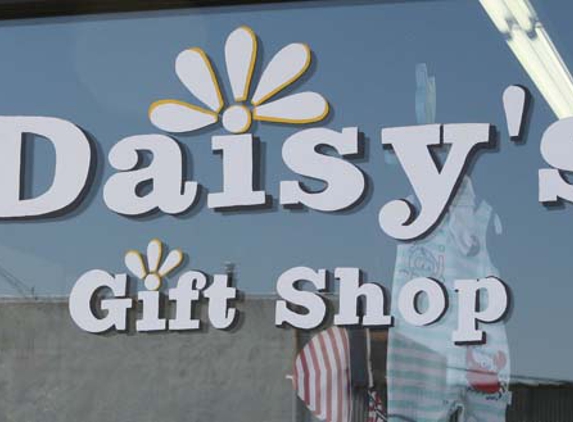 Daisy's Gift Shop - Seiling, OK