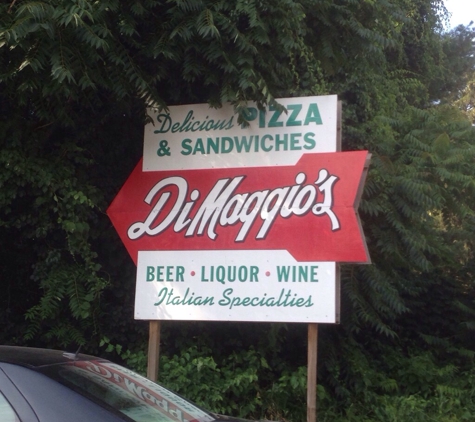 DiMaggio's Pizza & Burgers - Coloma, MI