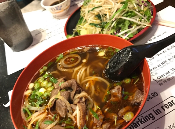 Nha Trang Noodle House - Alhambra, CA