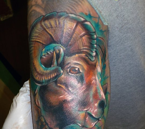 Emerald Tattoo - Lodi, CA