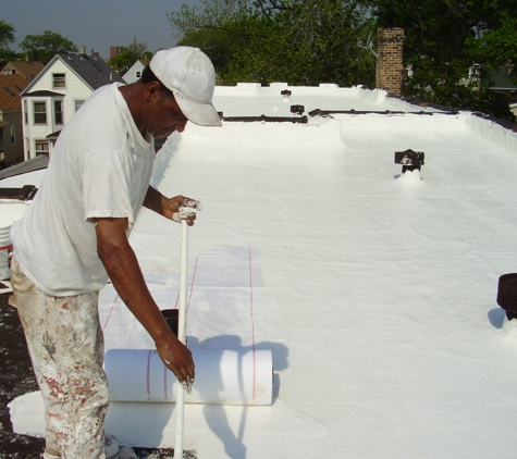 Alliance Roof Coating USA at Atlanta - Atlanta, GA. Flat Roof (Coating Being Applied)