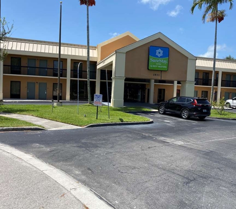 SureStay by Best Western Fort Pierce - Fort Pierce, FL