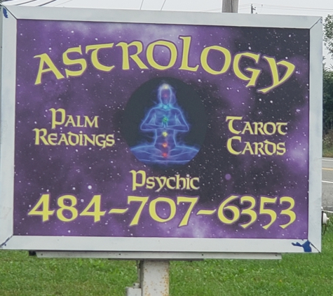 Psychic Courtney Love Advisor - Royersford, PA