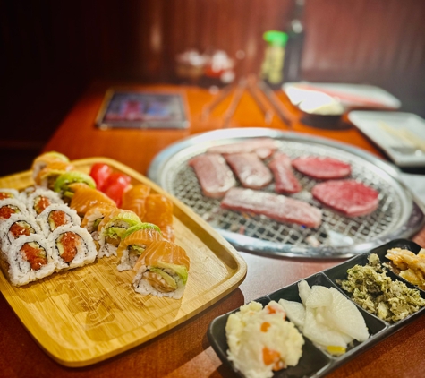 7 Japanese BBQ, Sushi & Yakitori Bar - AYCE - Irvine, CA