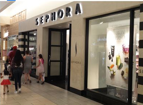 Sephora - Bakersfield, CA