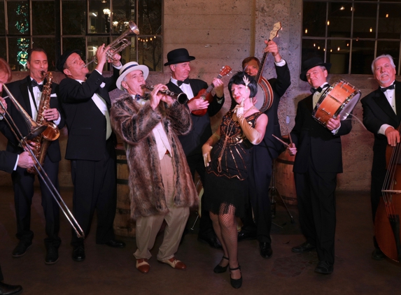 Hot Pursuit Music Entertainment. Hot Pursuit Tom Foolery Speakeasy Band