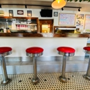 Mac's Diner - American Restaurants