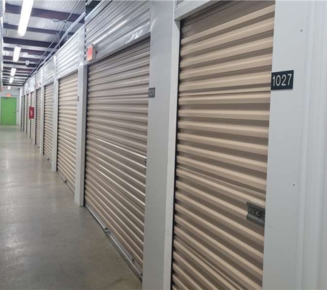 Extra Space Storage - Winter Haven, FL