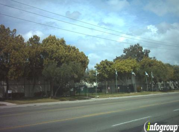 Meadowbrook Apartments - San Diego, CA