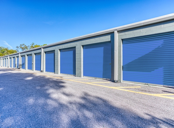 SmartStop Self Storage - Sarasota, FL