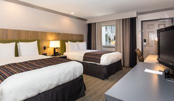 Country  Inns & Suites - Metairie, LA