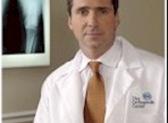 Dr. Douglas M Goumas, MD - Manchester, NH