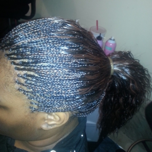 Queeny African Braiding Salon - Canal Winchester, OH