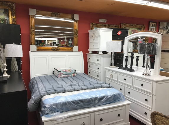 A&M Discount Furniture - Hempstead, NY