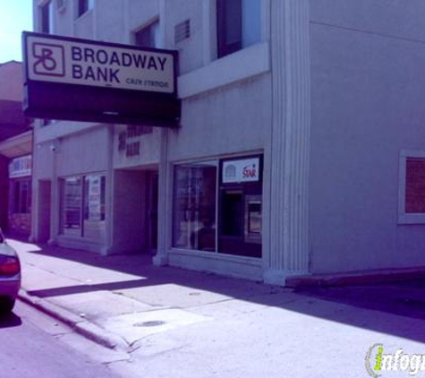 Fifth Third Bank & ATM - Chicago, IL