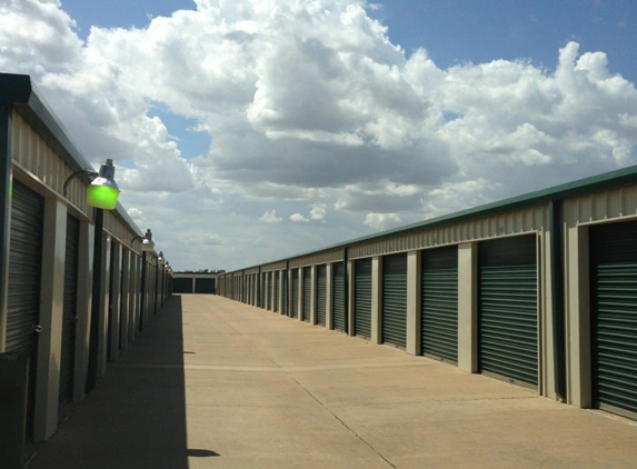 A-Plus Super Storage - 104th & Slide - Lubbock, TX